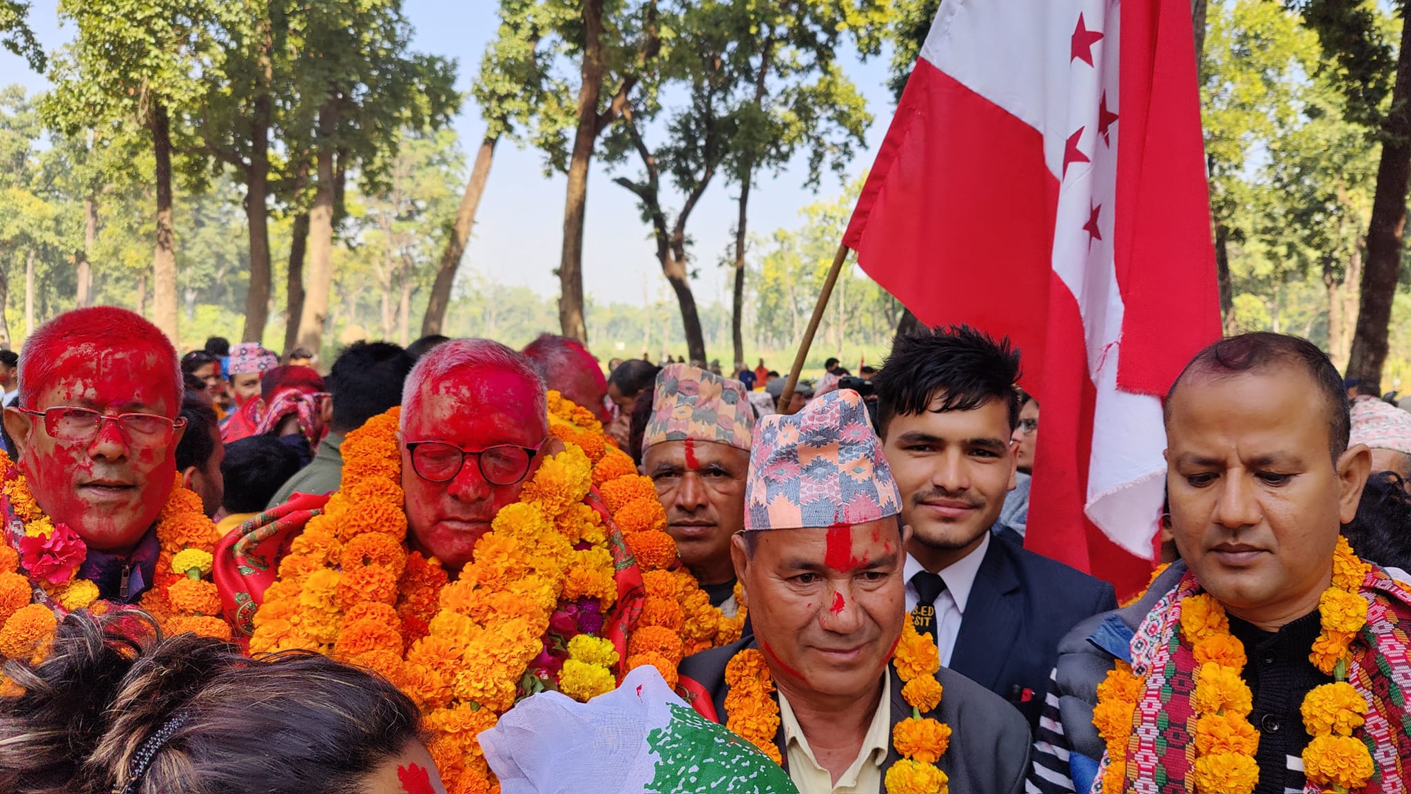 कैलाली -४ मा गठबन्धनको बिजयी उत्सब (फोटोमा हेर्नुस् )